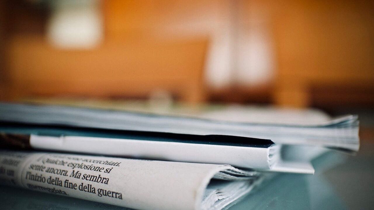 newspapers-4565916_1920-edited.jpg